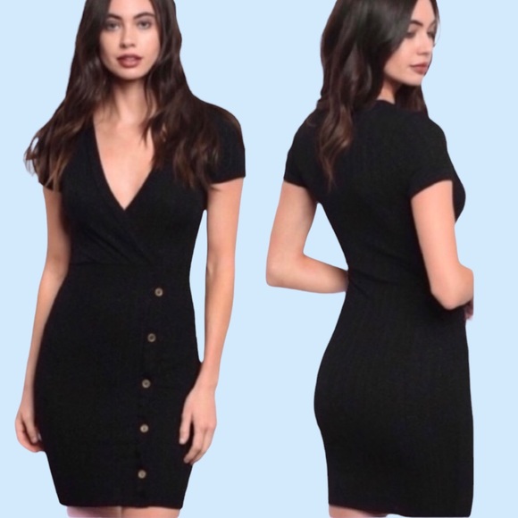 ❌DONATED❌Black Shimmer V-Neck Button Detail Knit Dress - Picture 2 of 8